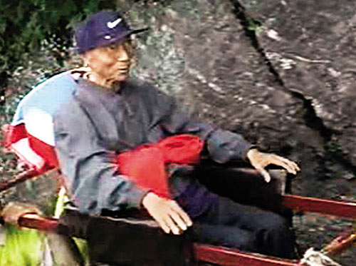 98年，90歲的邵逸夫登武當(dāng)山祭天