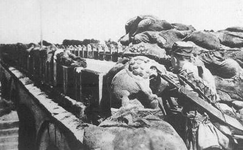 1937年7月7日，日軍進(jìn)攻盧溝橋。