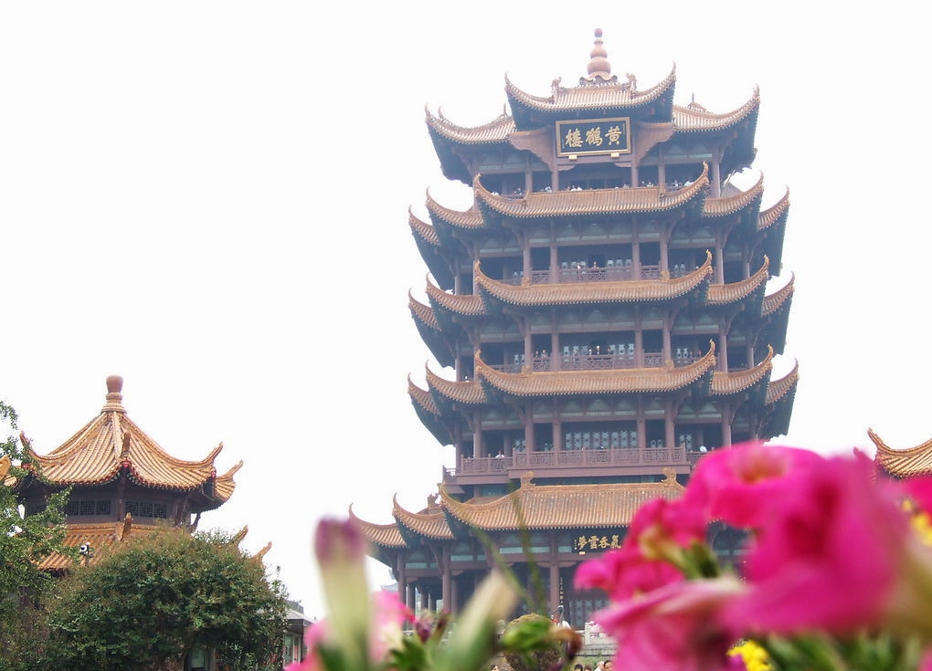 100萬(wàn)能買(mǎi)什么房:國(guó)內(nèi)二三線城市蝸居生活揭秘