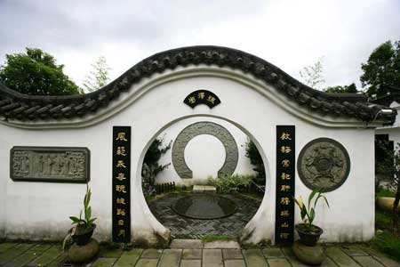 浙江寧波豪華陰宅最低10萬(wàn)起 形似江南淡雅民居