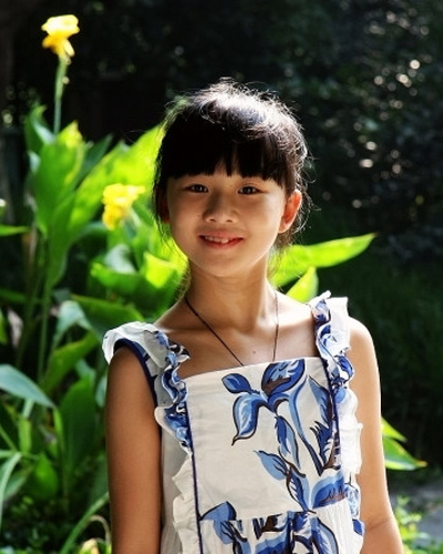 星二代賣萌黃磊女兒星味十足 盤點(diǎn)娛樂圈搞怪精靈