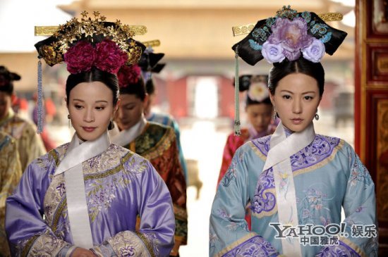 步步驚心——若蘭，劉心悠不喜歡清裝，但是總有人有顏有本事例外，若蘭就是 一個(gè)清裝的旗裝很死板，加上花盆底鞋，就像一樽高腳花瓶，而若蘭就是插在其中的一枝梅。