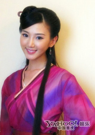 天涯明月刀——南宮翎，毛曉彤水靈靈的妹子，在天涯明月刀中的三個妹子lz一眼就相中了期待以后她更多的古裝造型