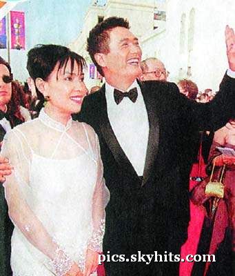 男星的老婆是賢內助還是敗家婦