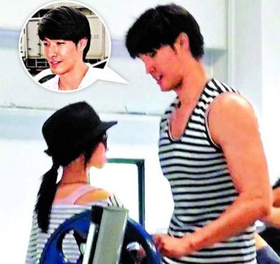 帶吻痕到處招搖 真不害臊哦