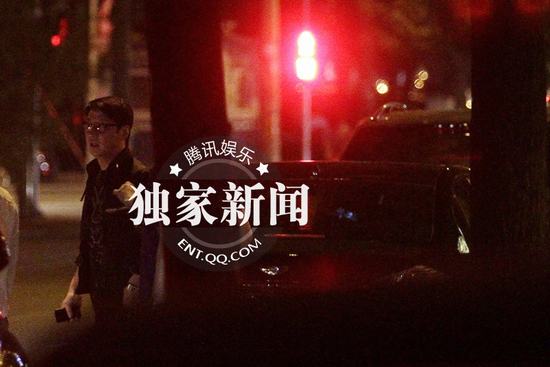 黎明與愛徒李治廷喝醉 北京千萬元?jiǎng)e墅首曝光