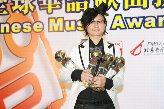 娛樂圈那些BH的板磚臉女星們