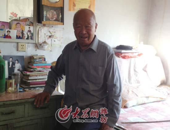 莫言獲得2012年諾貝爾文學(xué)獎，90歲父親之前表示很淡定