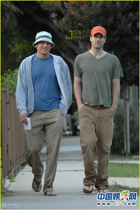 揭基情年代公開(kāi)出柜20大男星 蘭伯特曾與張瑋同臺(tái)飆歌