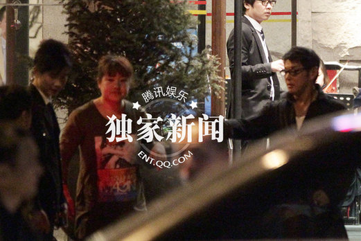 莫少聰攜小其20歲嫩妻就餐 可愛(ài)女兒首曝光