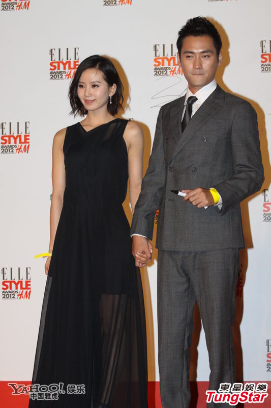 眾女星時(shí)尚盛典斗艷 孫儷楊冪白裙保守關(guān)悅秀豪乳