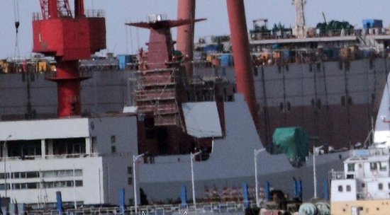資料圖：媒體稱中國在建中的052D驅(qū)逐艦將歸入航母編隊(duì)。
