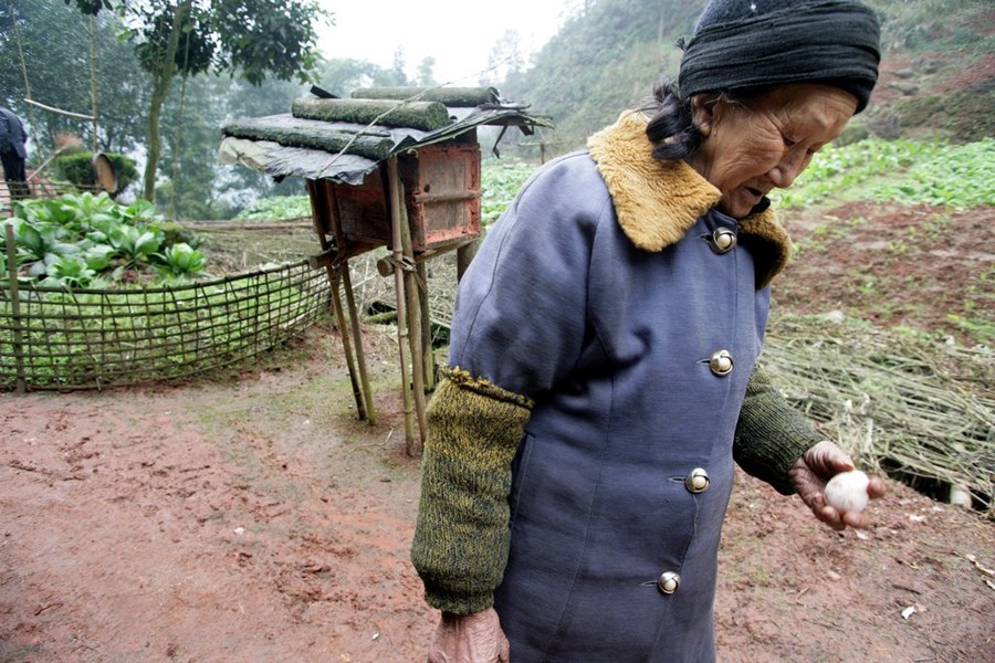 “愛(ài)情天梯”主人公徐朝清去世