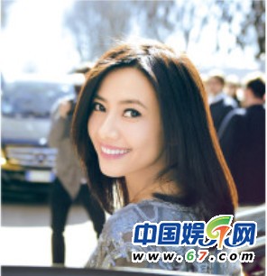 高圓圓海量街拍穿搭私照 網友：太有范兒了！