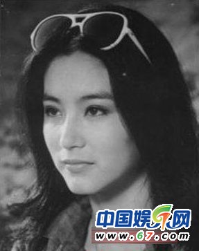 林青霞慶58歲生日 側身美照堪比當年