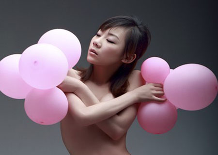 女學(xué)生用身體賺錢(qián)的辛酸與無(wú)奈