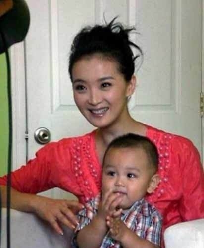 娛樂(lè)圈辣媽逆生長(zhǎng)完勝美少女