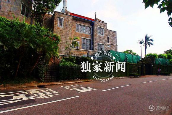 郭晶晶全家六口赴港參加婚禮 婚宴現(xiàn)場(chǎng)內(nèi)部照搶先曝光