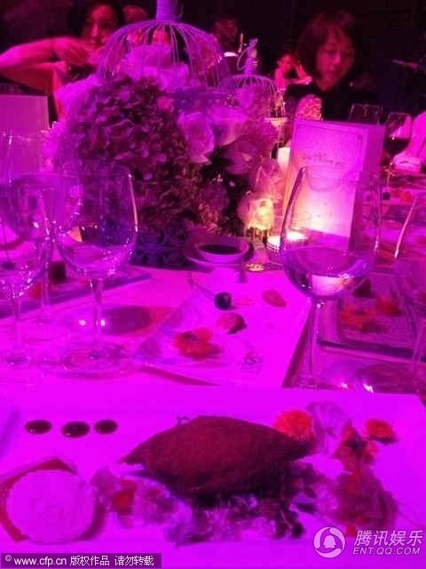 郭晶晶霍啟剛婚宴內(nèi)場(chǎng)曝光