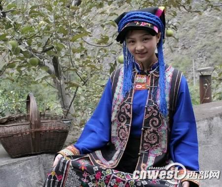 網(wǎng)絡(luò)紅人盤(pán)點(diǎn) 鬼臉妹子犯二走紅