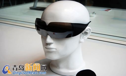 中國(guó)國(guó)際創(chuàng)意設(shè)計(jì)周產(chǎn)品驚艷 動(dòng)感Ipad立架亮相