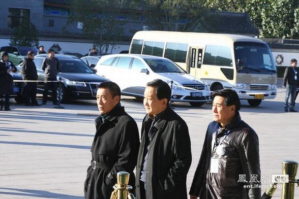 李默然追悼會(huì)北京八寶山舉行 戴玉強(qiáng)李金斗閻肅等素裝到場(chǎng)