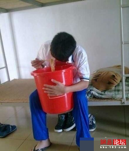盤點(diǎn)讓人笑暈倒的囧圖 絕對(duì)霸氣