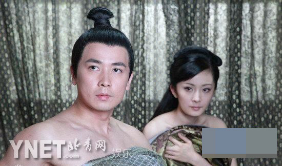 盤(pán)點(diǎn)2012熒幕之吻 穎兒全裸了