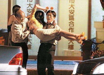 官員再曝不雅照 貪官色官真多啊