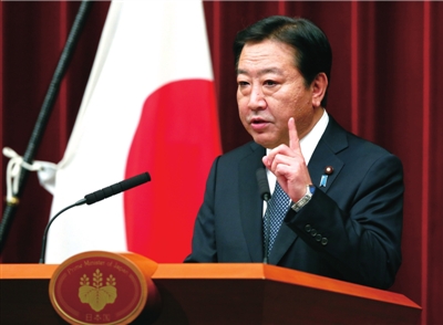 日本首相借酒澆愁每天8兩不過(guò)癮