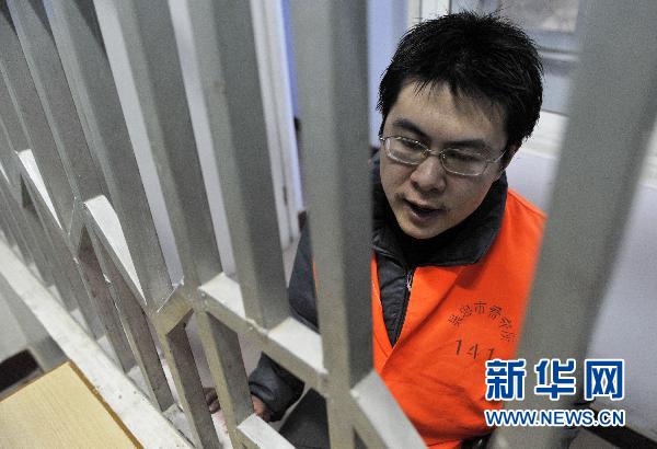 “二代”靠“拼爹”能走多遠？