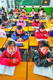 在北苑小學(xué)近500名小學(xué)生中，外來務(wù)工人員的子女占了大多數(shù)。