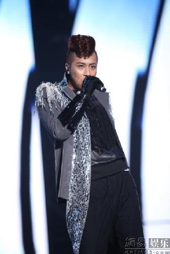 《中國好聲音》巡演南昌站 吳莫愁變身Lady Gaga