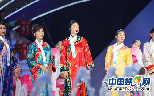 蔣欣率眾妃大跳驚鴻舞 盤(pán)點(diǎn)《甄嬛》后美艷照