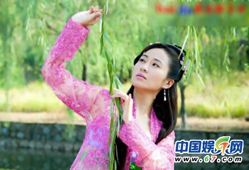 圖揭一線女星“青樓女子”扮相美艷比拼 清純劉詩(shī)詩(shī)完勝嫵媚蕭薔