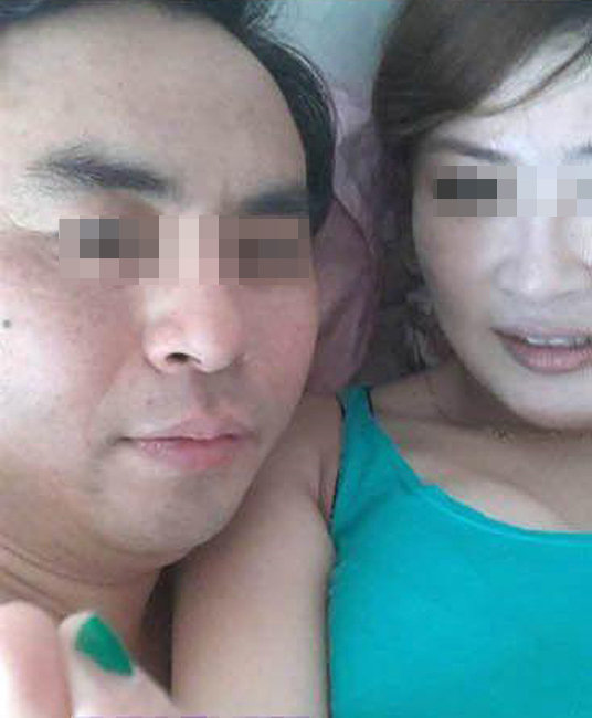 官員艷照頻出 木有節(jié)操??！