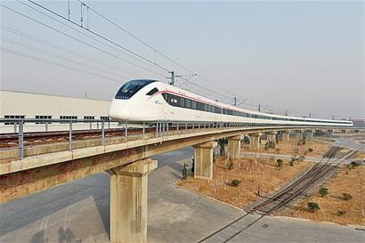 青島2012年度十大經(jīng)濟(jì)、民生事件