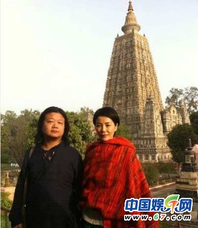 王菲與佛友聚會合影