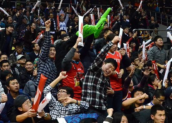 神勇雙星加時險勝北京 神奇之夜全景回顧