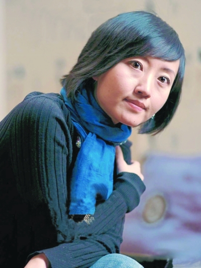 新書熱銷引諸多非議，閭丘露薇暗諷其采訪不專業(yè)