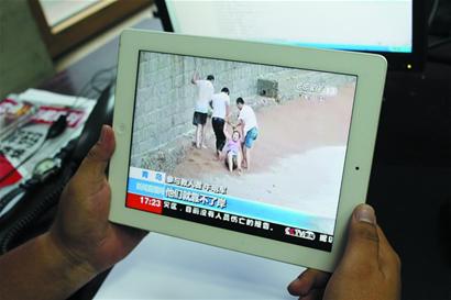 于佳、郭鵬飛、楊興魯昨在太平角一路救人礁石上再聚首 壯舉改變了他們的生活