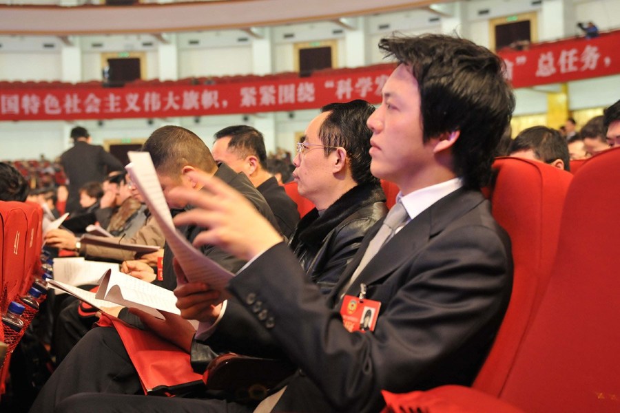 兩會上的明星委員派頭十足