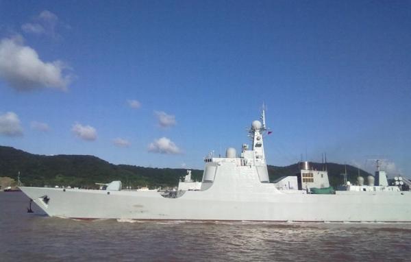 中國新型導(dǎo)彈驅(qū)逐艦長(zhǎng)春艦入列東海艦隊(duì) 中國新型導(dǎo)彈驅(qū)逐艦長(zhǎng)春艦入列東海艦隊(duì)