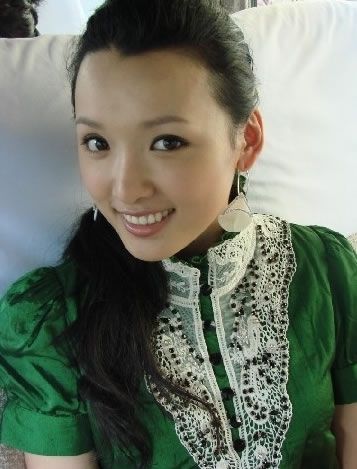 趙本山旗下的美女誰吸金最多？