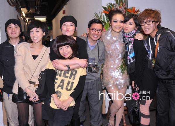 明星微博照 曝親密死黨私服品味