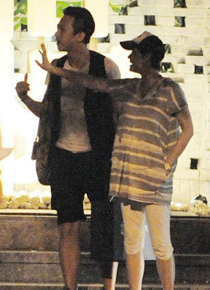 孫儷獨(dú)自攜子出游 婚后生活揭秘