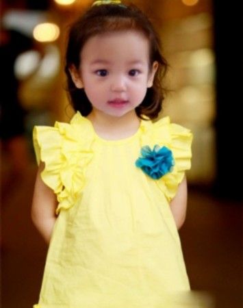 李湘趙薇黃奕女兒曝光 誰(shuí)家小公主最可愛(ài)