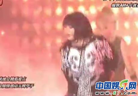 趙本山女兒妞妞星味十足