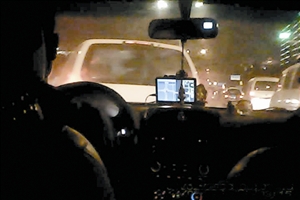 這幫人 為了權(quán)錢啥齷齪事兒都干