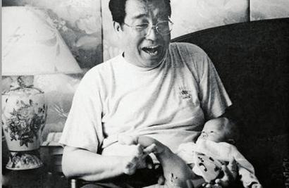 李雙江老來得子。